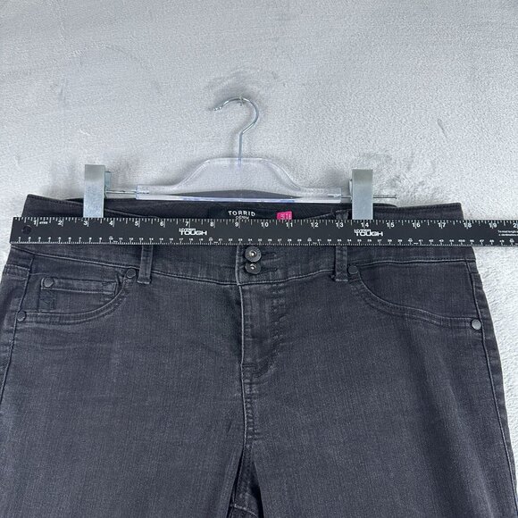 Torrid Skinny Jeans Womens Size 16R Mid Rise Ankle Slim Button Fly Black - Picture 8 of 12